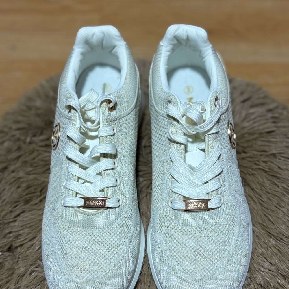 Mexx Women's Off-White Sneakers
